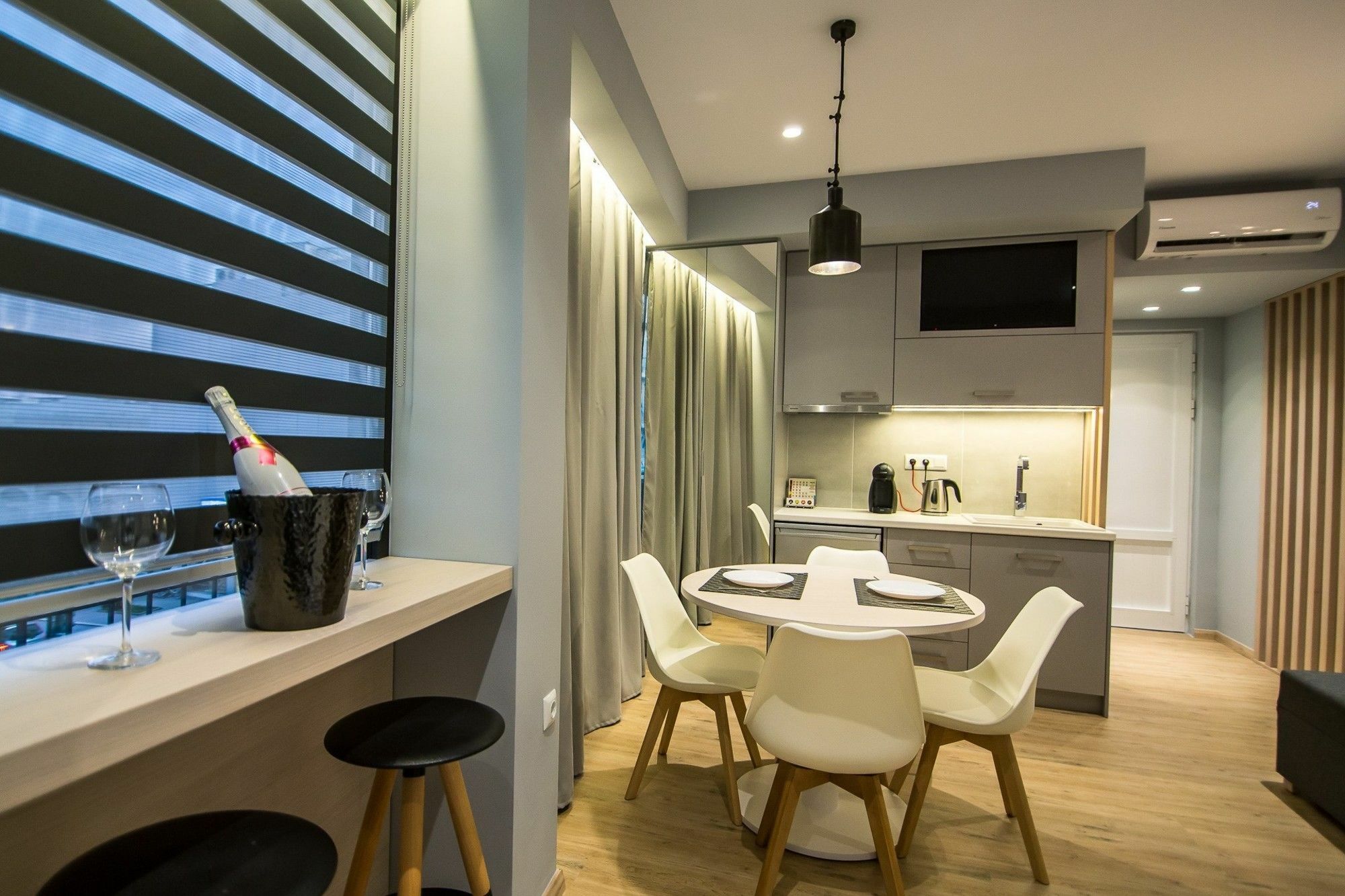 Preveza Suite Stay Leoforos Irinis 84B Eksteriør bilde